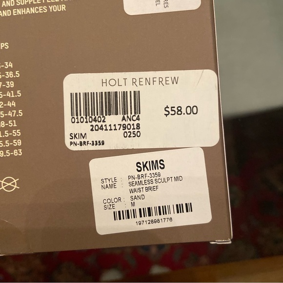 SKIMS Mid-waist Brief - Picture 10 of 13